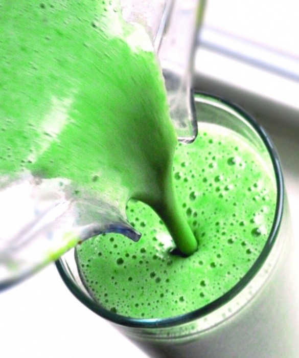 Mmmm! Chocolate Covered Katie's healthy Shamrock Shake 