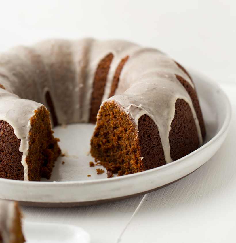 Vegan Gingerbread Cake from Healthy Happy Life 